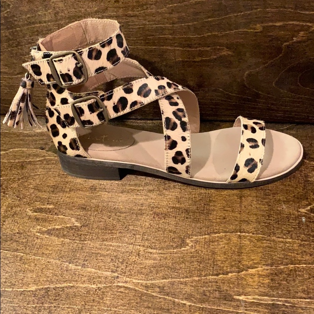 Diba True leopard sandal